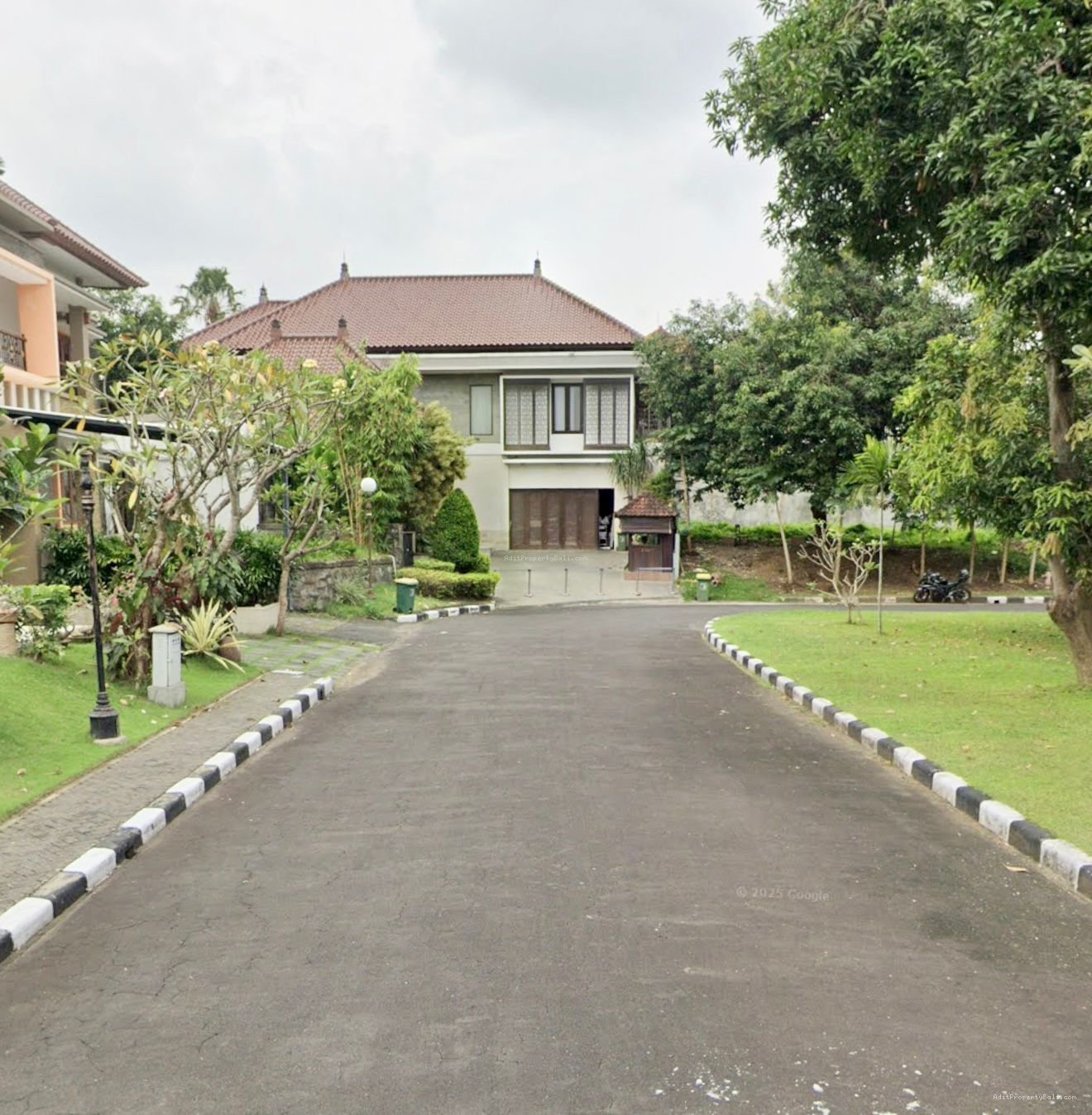 Rumah teras ayung denpasar timur
