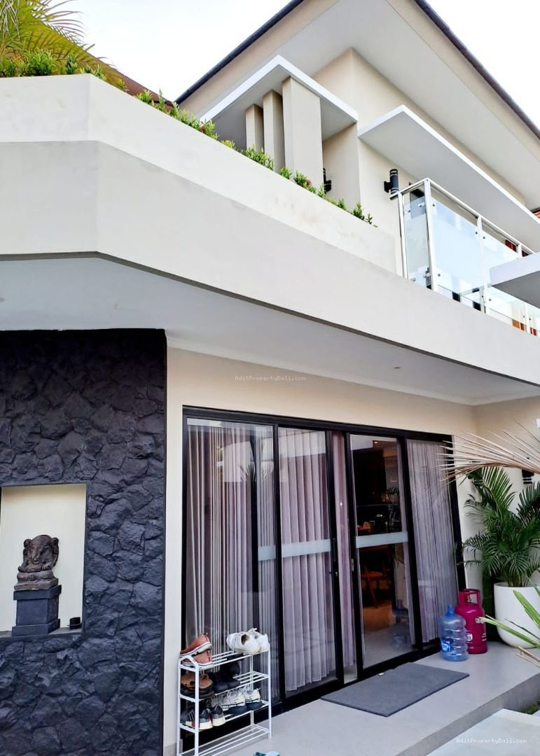 Villa mertanadi kerobokan