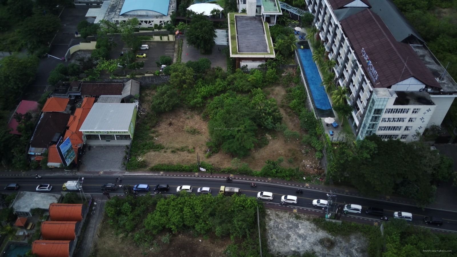 Tanah Raya Uluwatu Jimbaran Badung