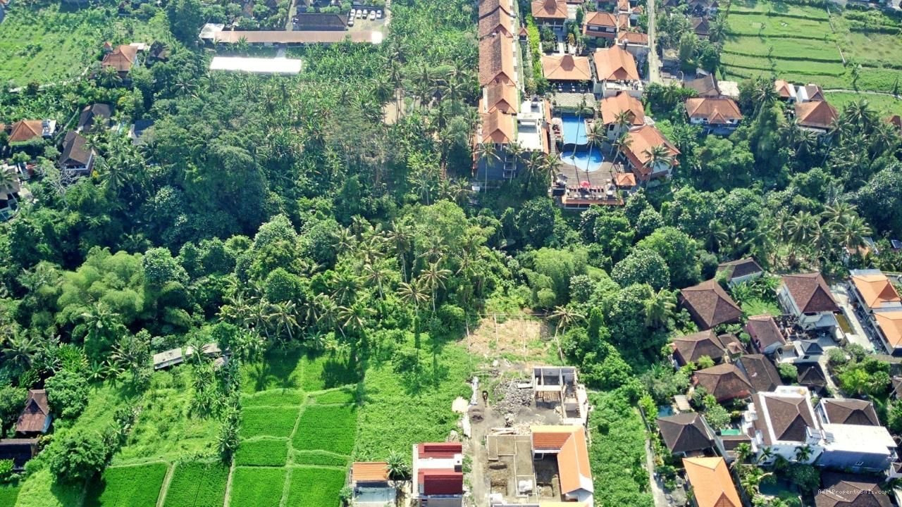 Tanah Tirta Tawar Ubud Gianyar