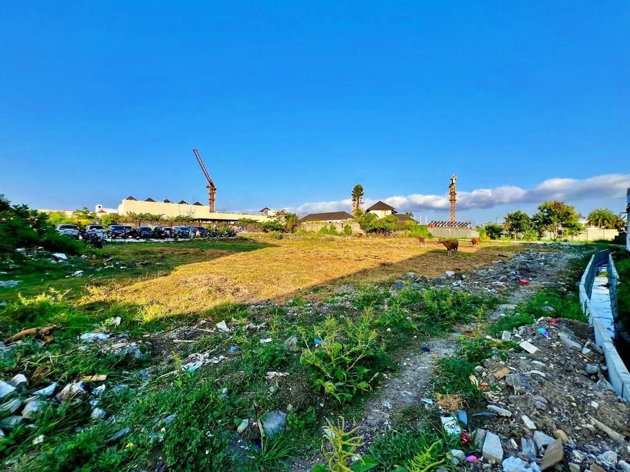 Tanah Raya Pantai Batu Bolong Canggu Badung