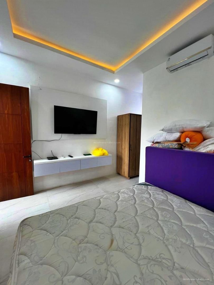 Brand New Villa View Sawah Bumbak Kerobokan Badung