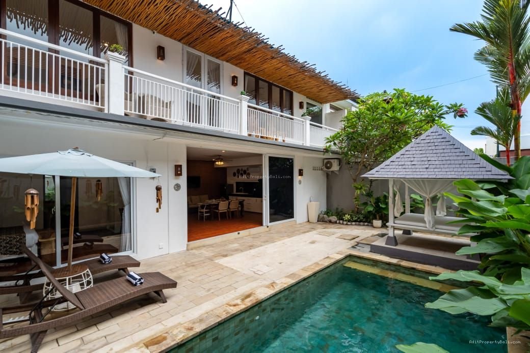 Villa tegal cupek kerobokan