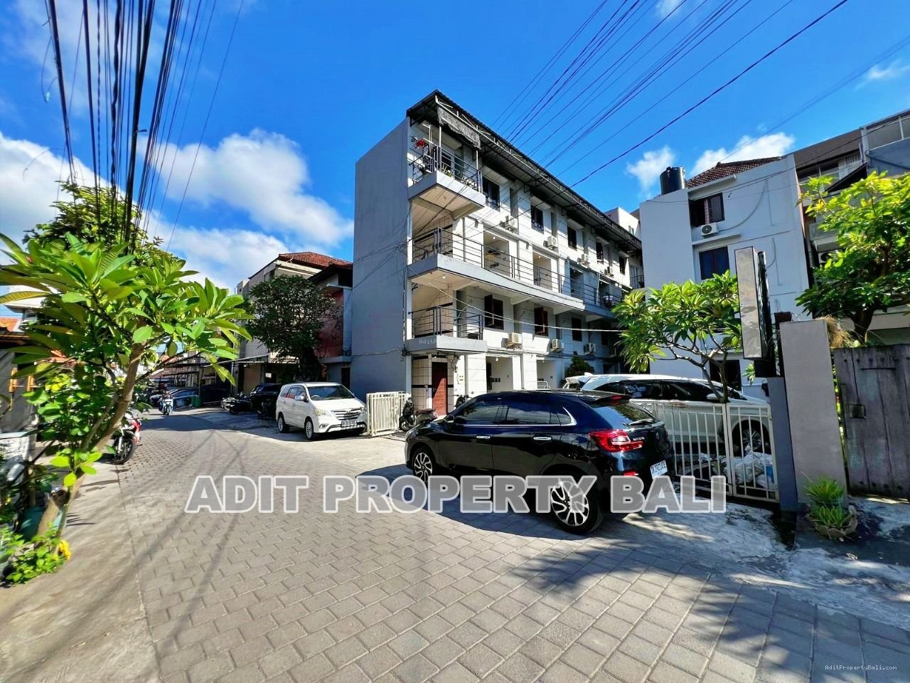 Kos gelogor carik denpasar