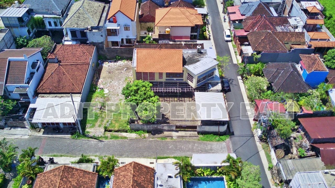 Tanah taman sari kerobokan