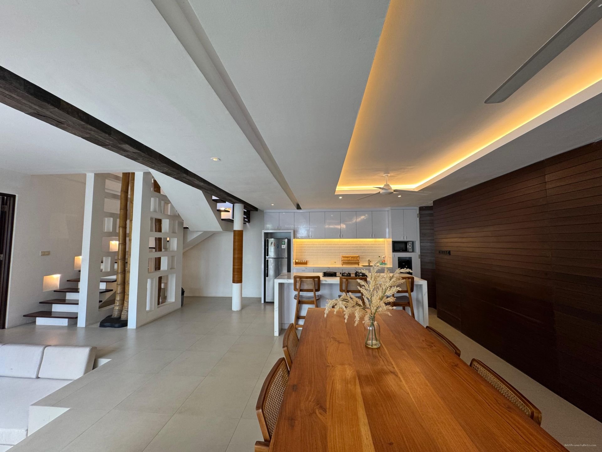 Villa batubolong canggu