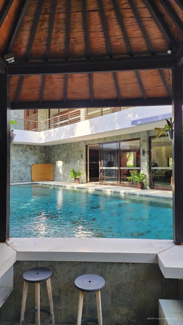 Villa Modern Balinese Style Jimbaran Badung