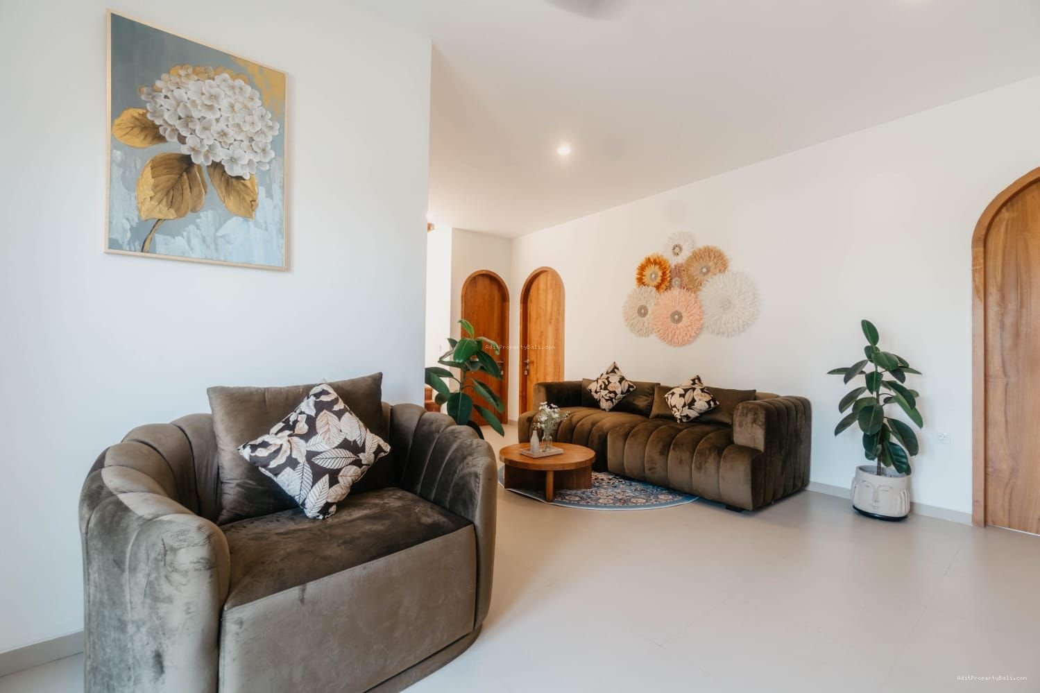 Brand New Villa Gunung Salak Kerobokan Badung