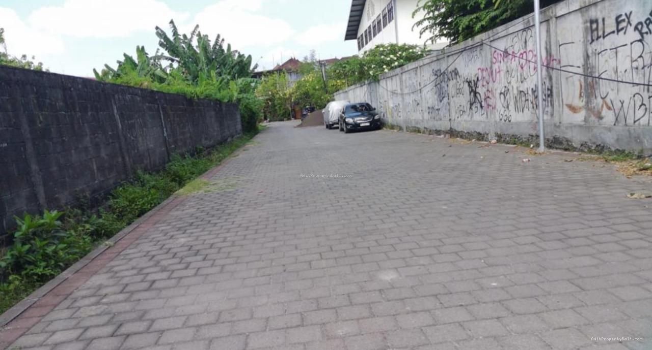 Tanah mahendradata denpasar