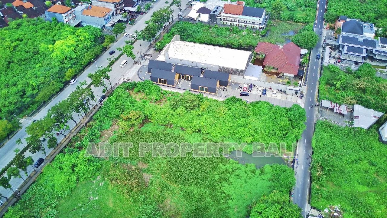 Tanah Raya Sunset road kuta bali