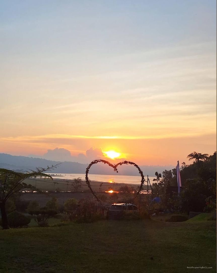 Tanah Full view Danau buyan bedugul