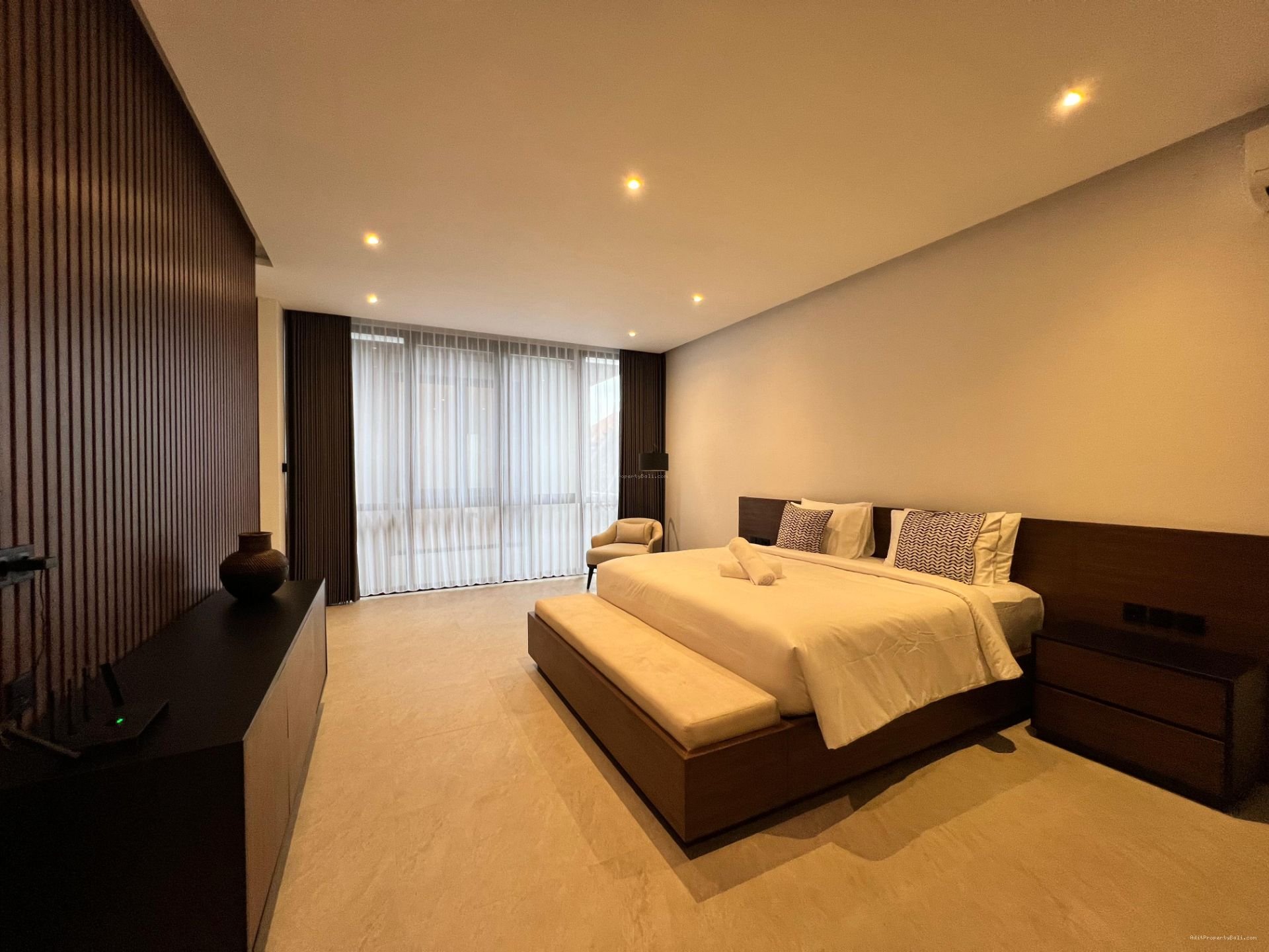 Brand New Villa Modern Tropical Berawa Canggu Badung