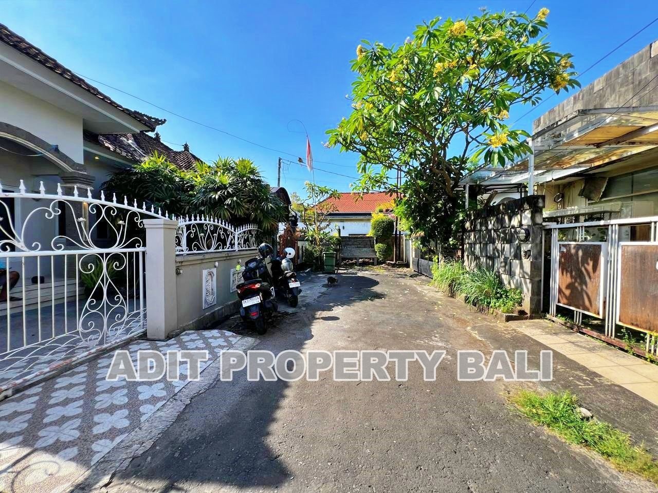 Rumah Taman Sari Kerobokan Badung