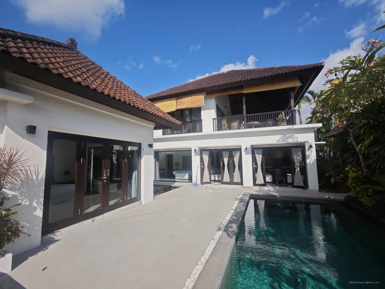 Villa view sawah berawa canggu
