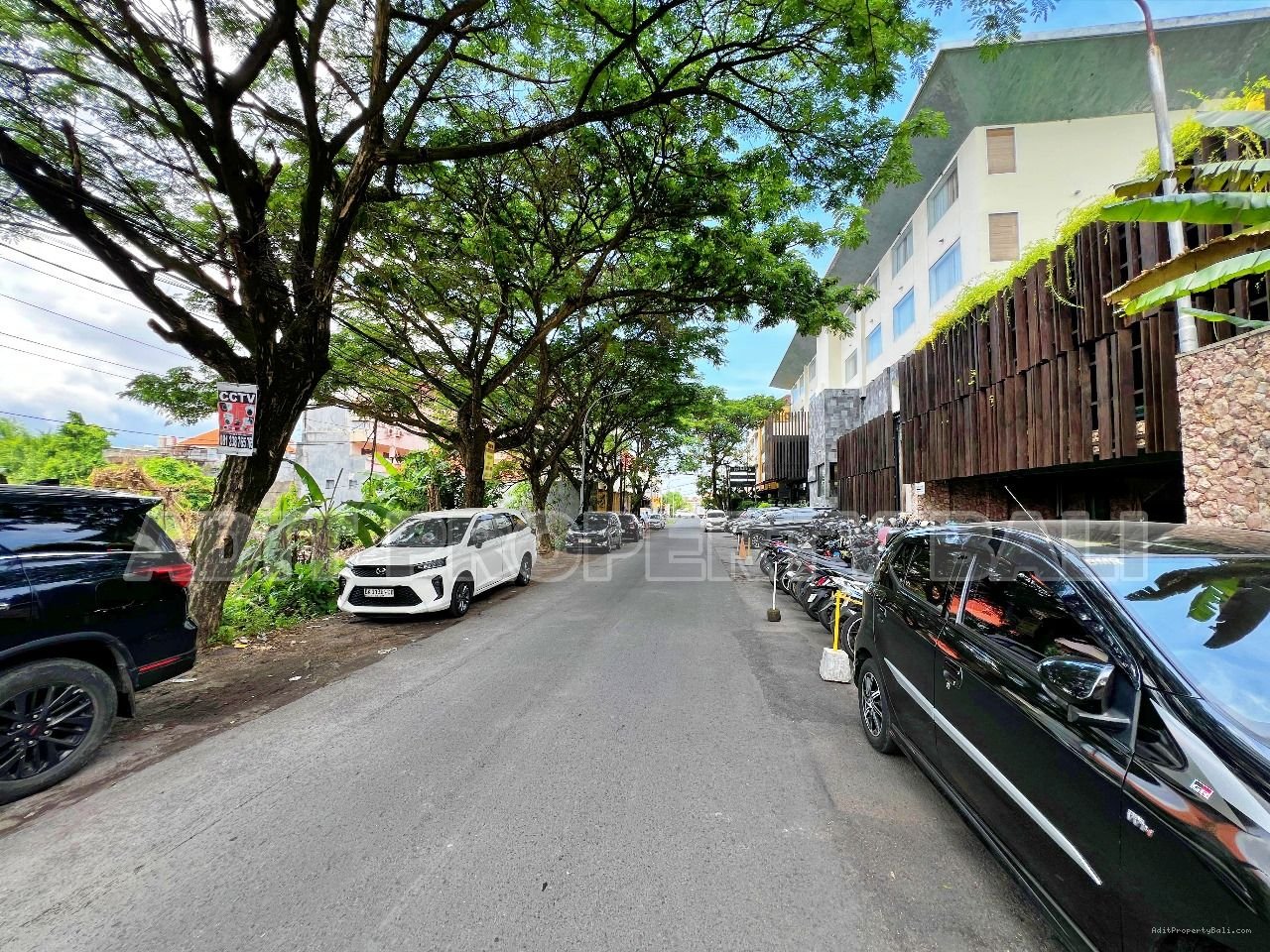 Tanah strategis dewi sri kuta