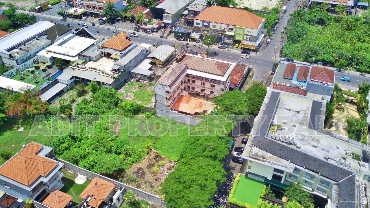 Tanah strategis dewi sri kuta