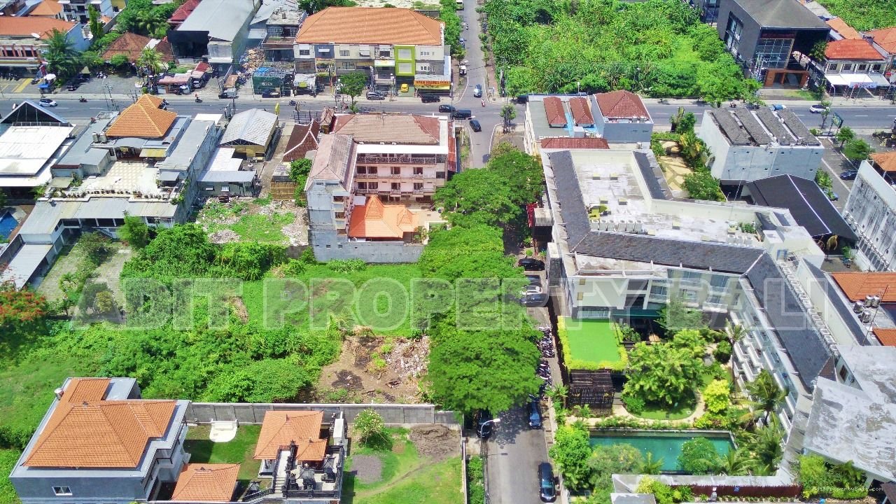 Tanah strategis dewi sri kuta