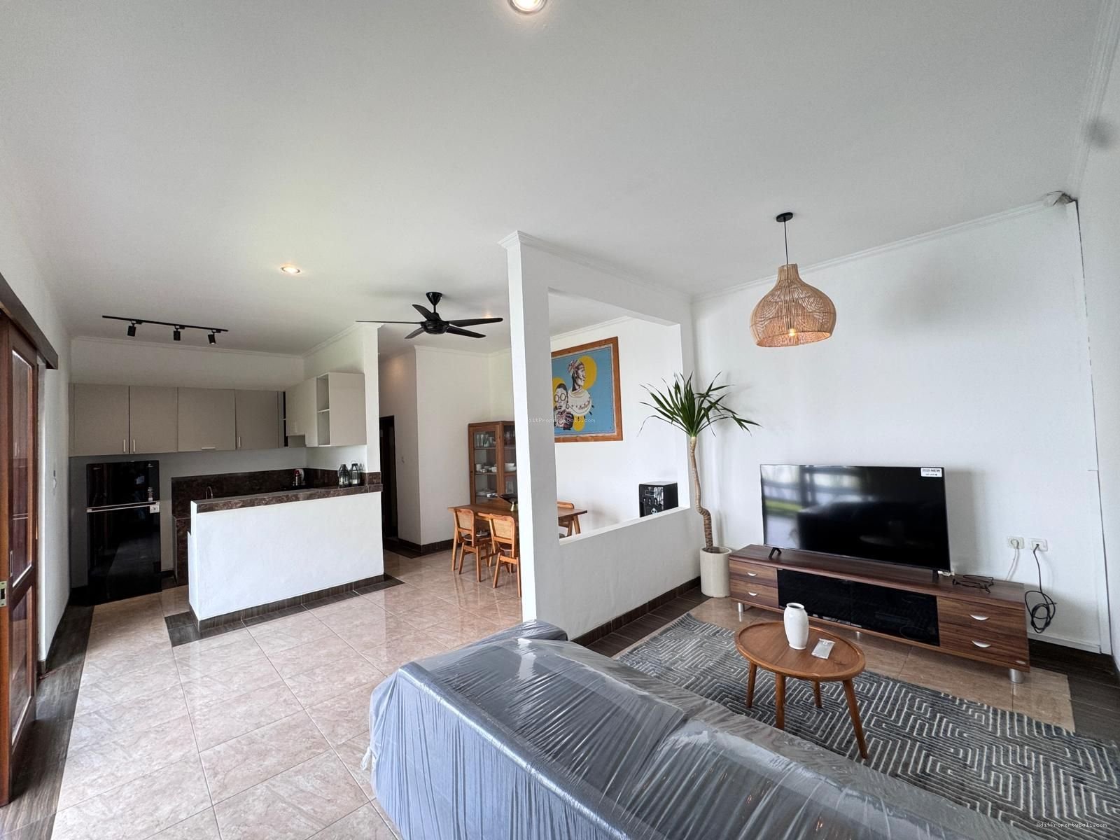 Villa modern tropical canggu bali