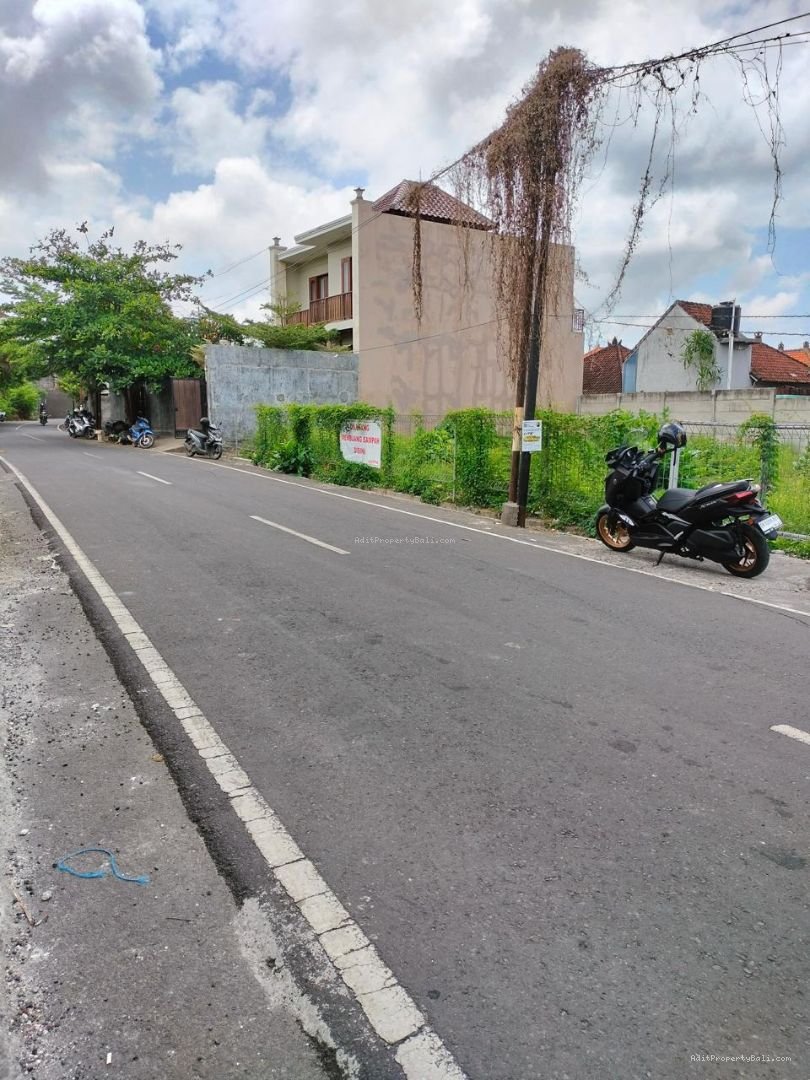 Tanah persada Kerobokan