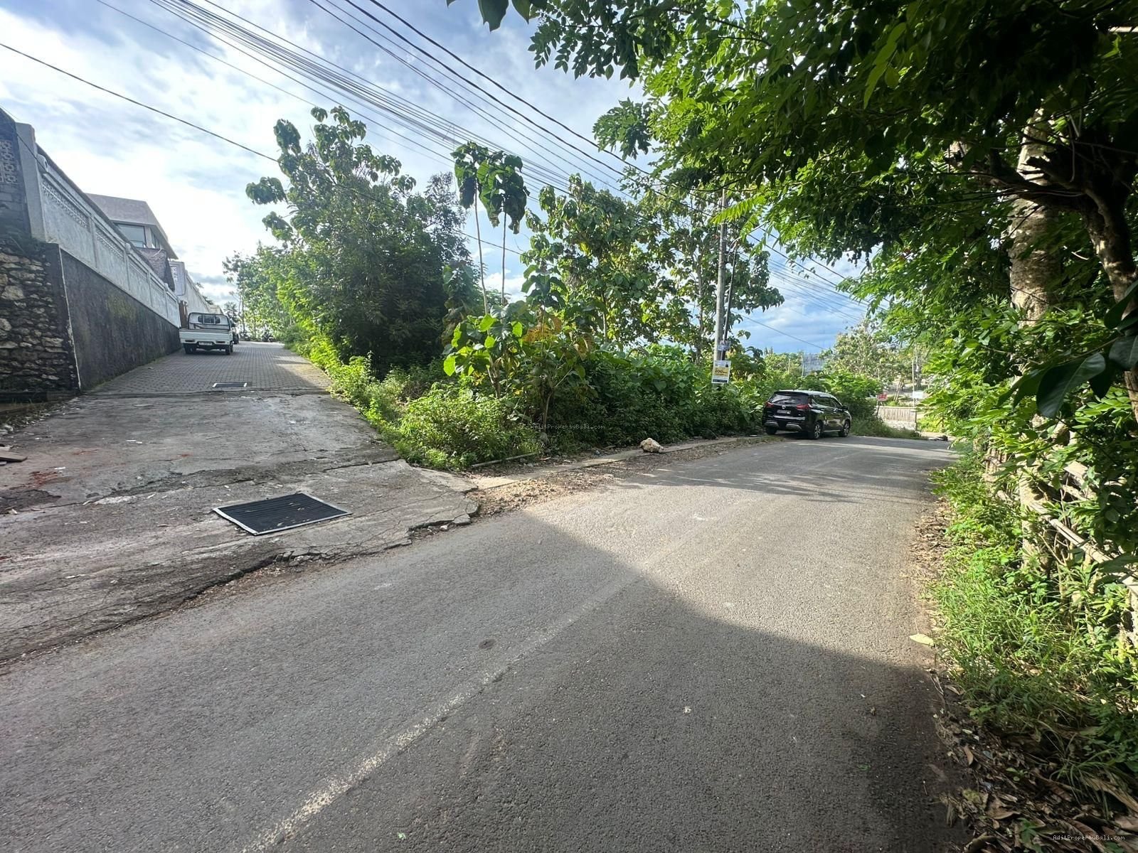 Tanah pantai bingin pecatu