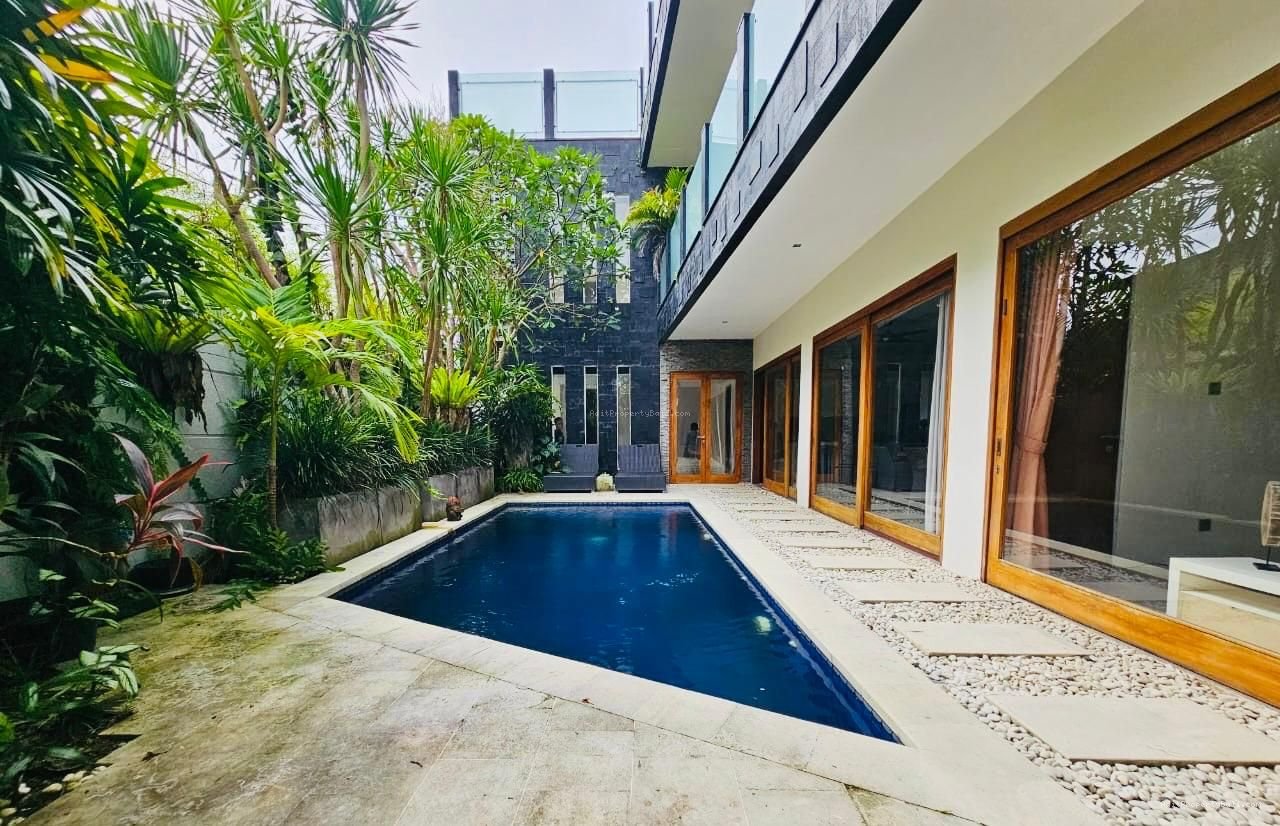 Villa semat berawa canggu