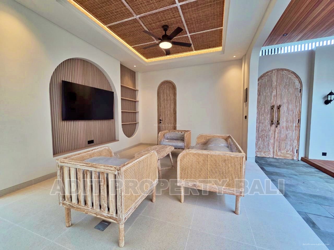 Brand New Villa Pantai Berawa Canggu Badung