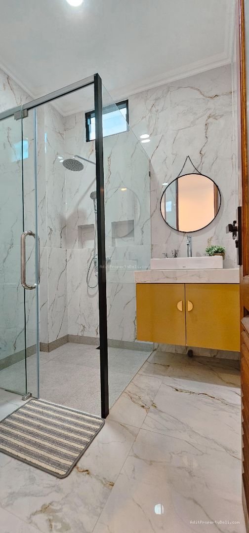 Brand new Villa kerobokan