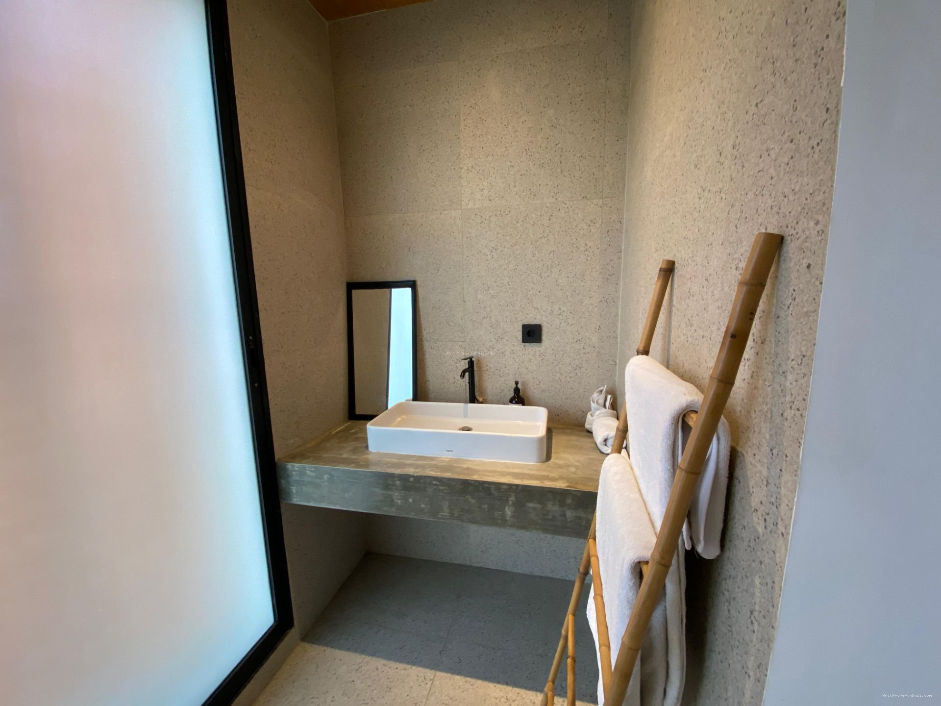 Villa Pantai Cemagi Mengwi Badung Bali