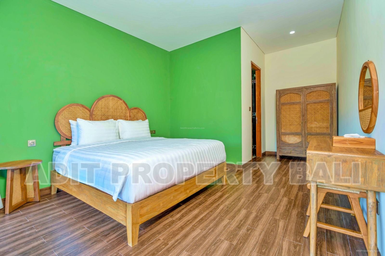 Villa Umalas Kerobokan Kuta Utara Badung Bali