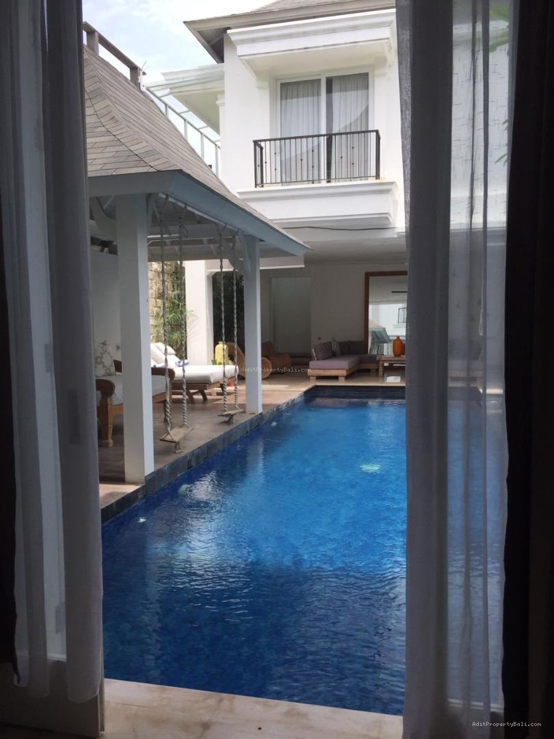 Villa Pantai Berawa Canggu Badung Bali