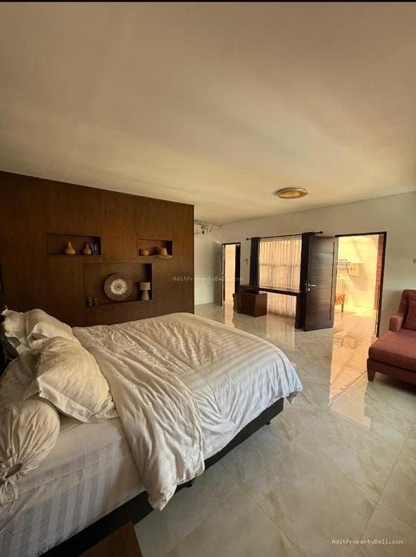 Rumah Kesambi Kerobokan Badung Bali