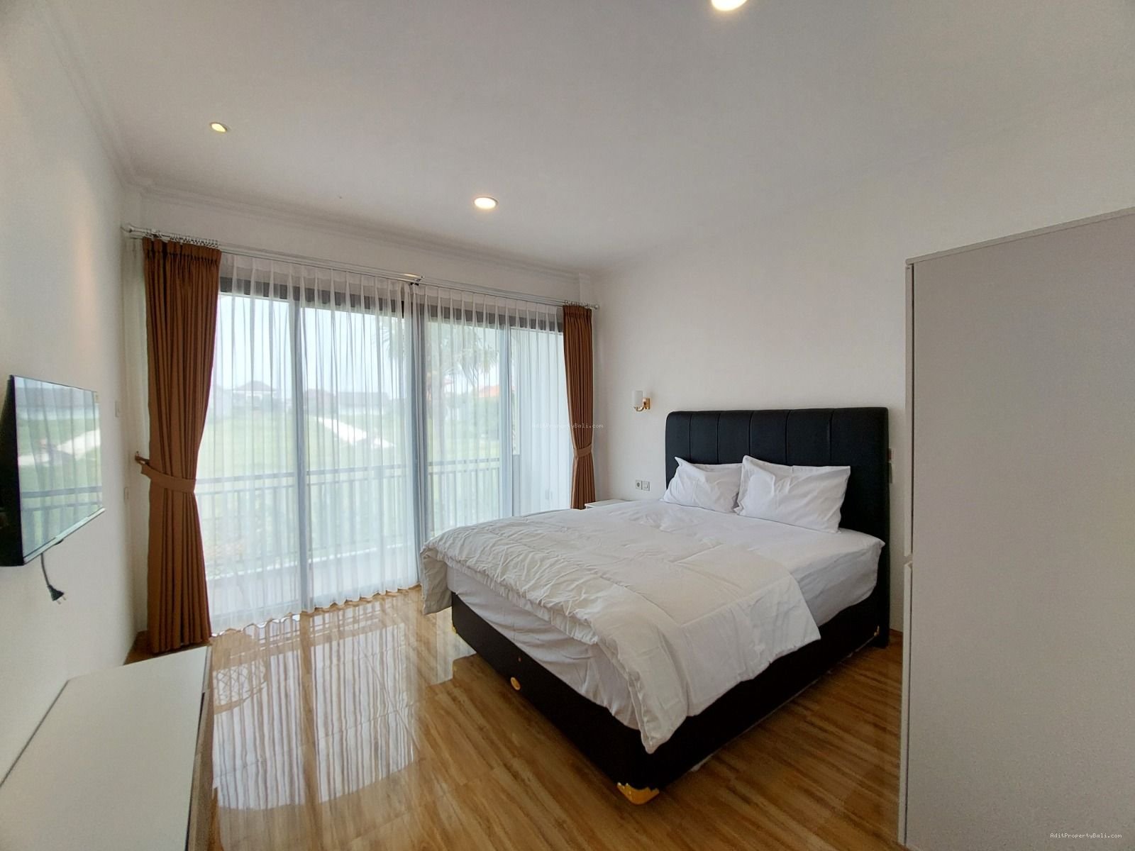 Villa Padonan Tibubeneng Canggu Badung