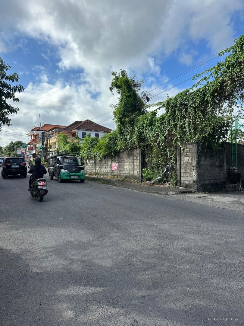 Tanah Utama Keboiwa Selatan Padangsambian Denpasar