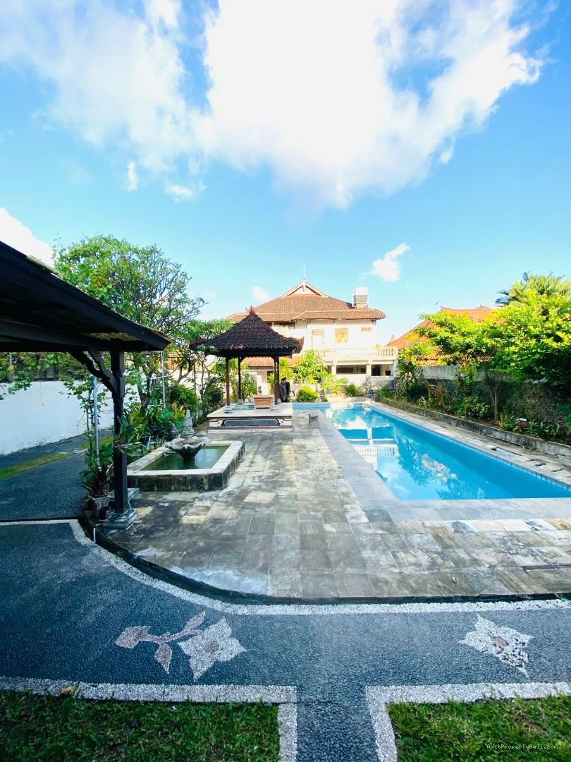 Villa Murah Intan Permai Kerobokan Badung