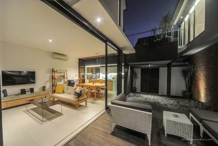 Villa modern berawa canggu bali
