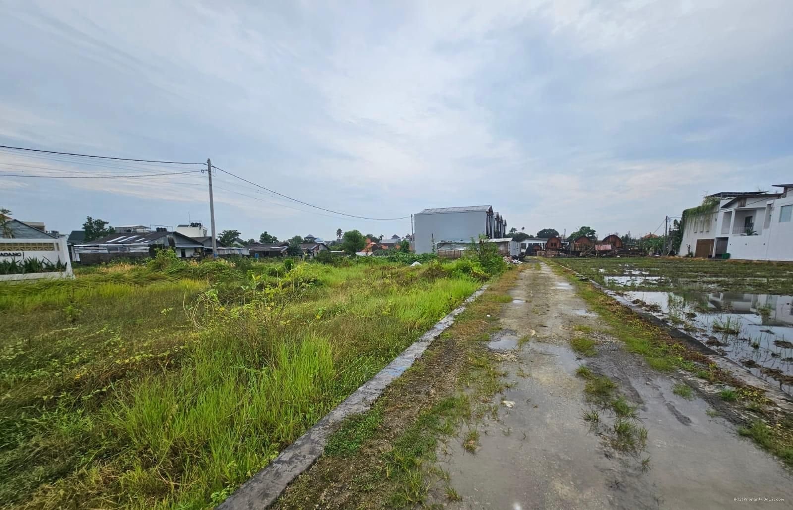 Tanah kedampang kerobokan