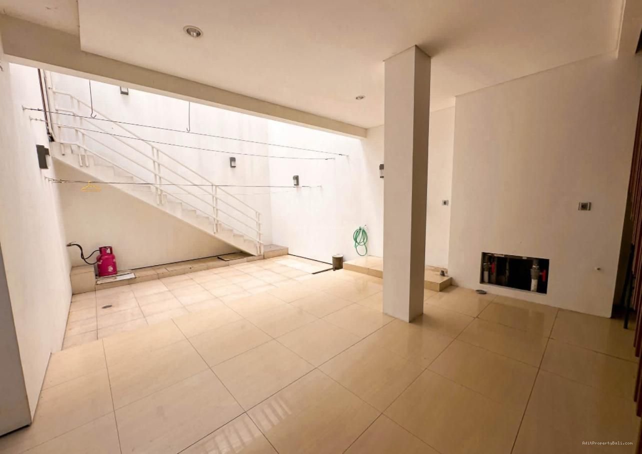 Rumah turun harga gatot subroto denpasar barat