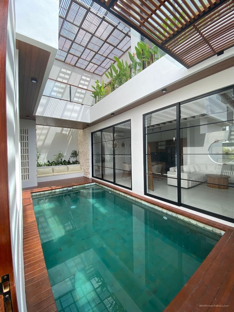 Villa mediteranian tumbak bayuh mengwi badung