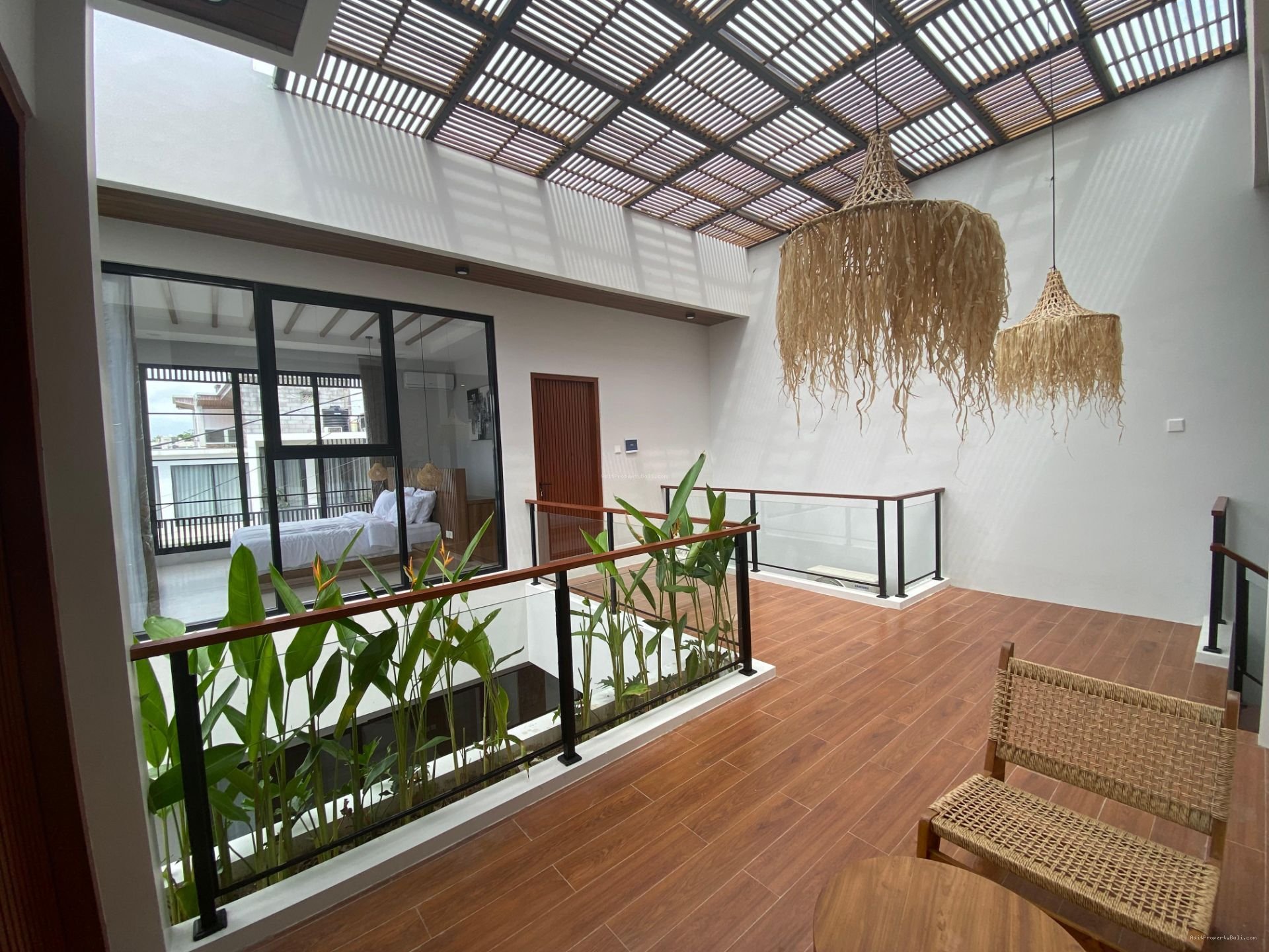 Villa mediteranian tumbak bayuh mengwi badung