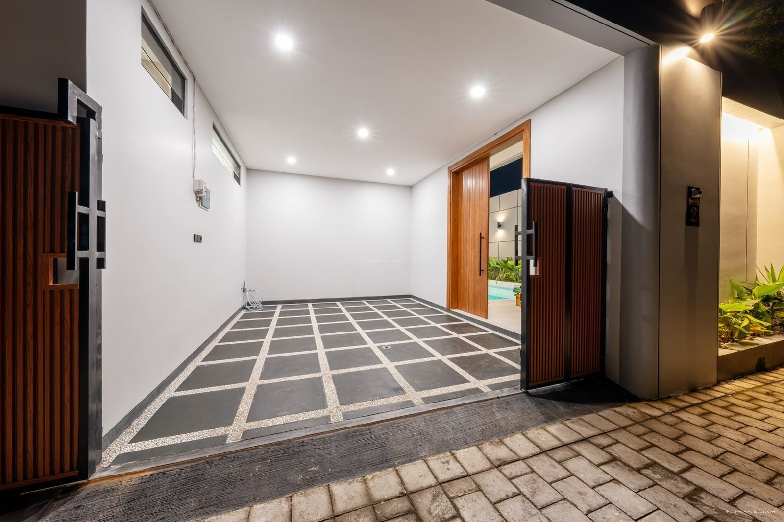 Villa Mewah Modern Minimalis Berawa Canggu Bali