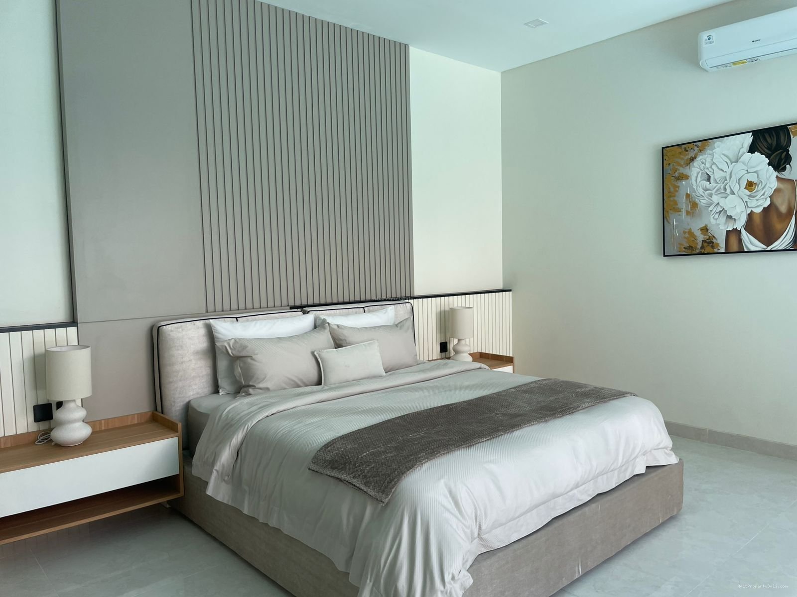 Villa Mewah Modern Minimalis Berawa Canggu Bali