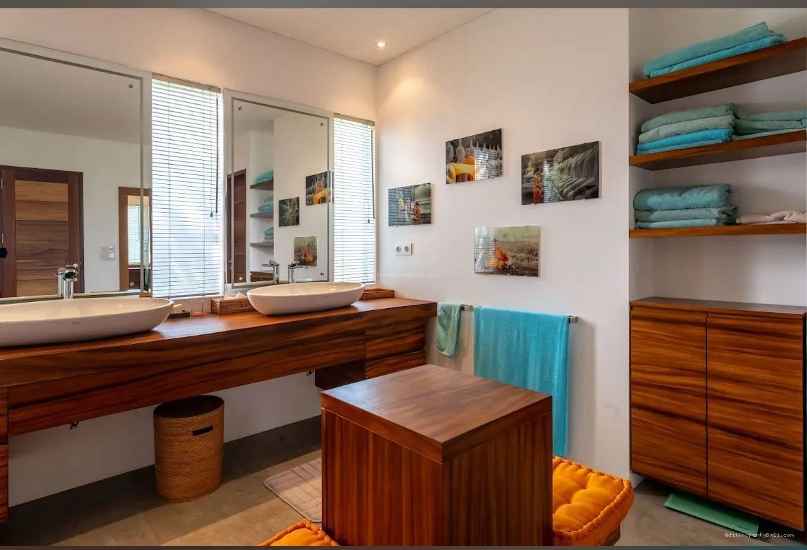 Villa Riverside Kaba Kaba Kediri Tabanan