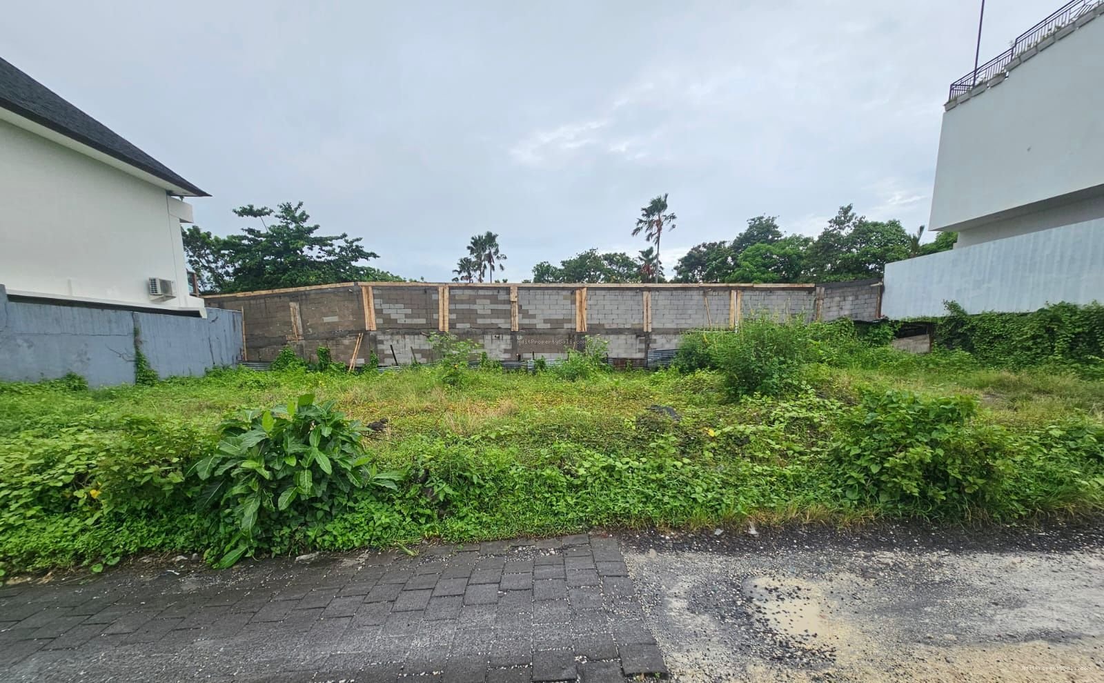 Tanah Pantai Batubolong Canggu Badung Bali