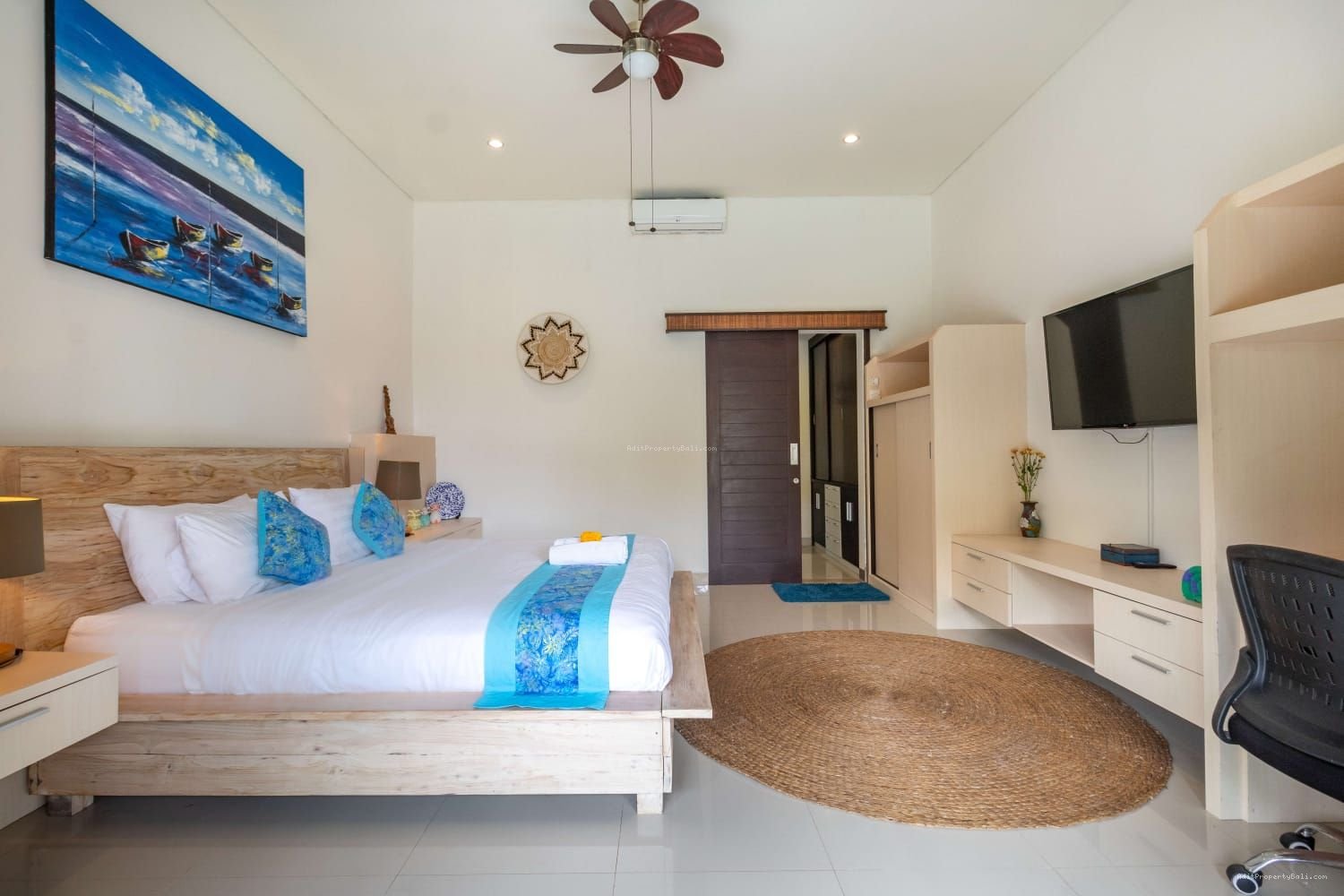 Villa Tumbak Bayuh Pererenan Badung Bali