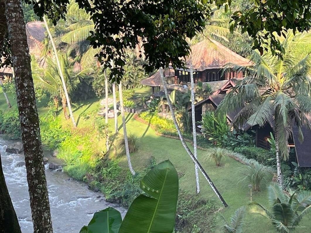 Tanah Los Sungai Kedewatan Ubud Gianyar
