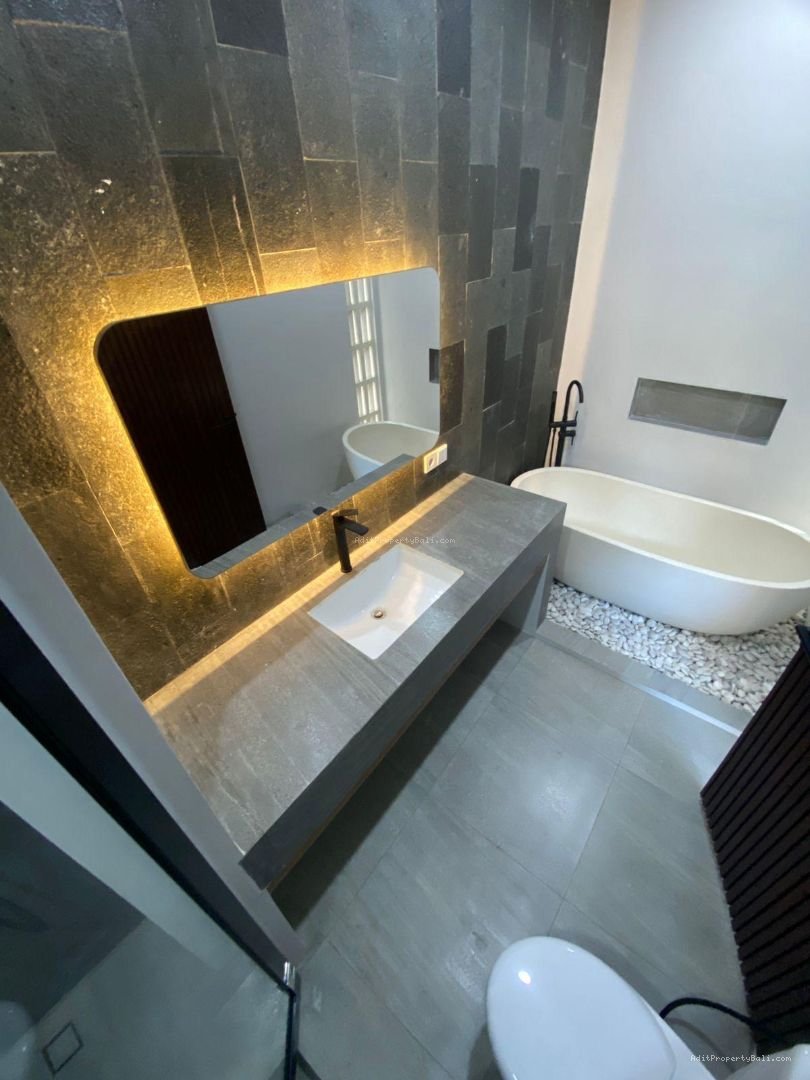 Brand New Villa Tumbak Bayuh Pererenan Canggu Badung Bali