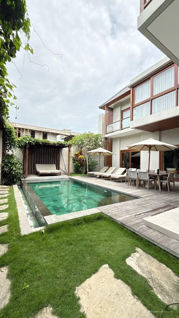 Villa Premium Umalas Bumbak Kerobokan Badung