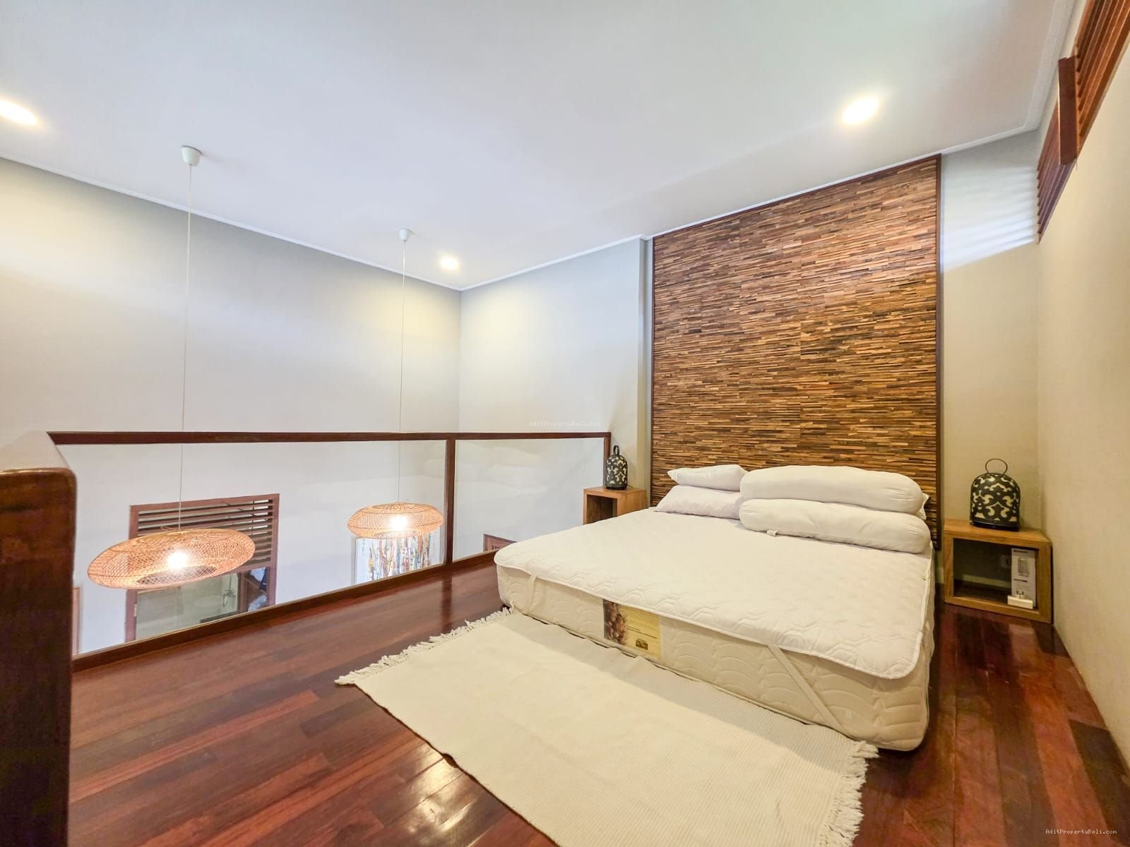 Villa Pantai Petitenget Seminyak Kuta Utara Badung