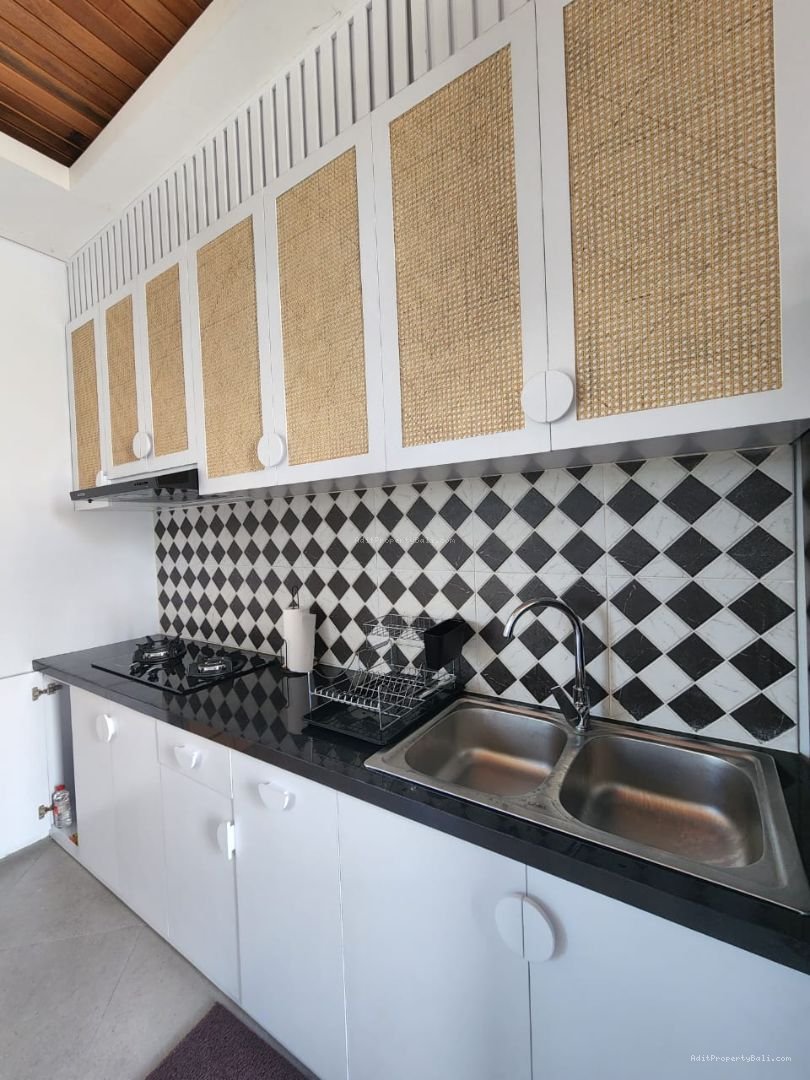 Villa kayu tulang utara canggu