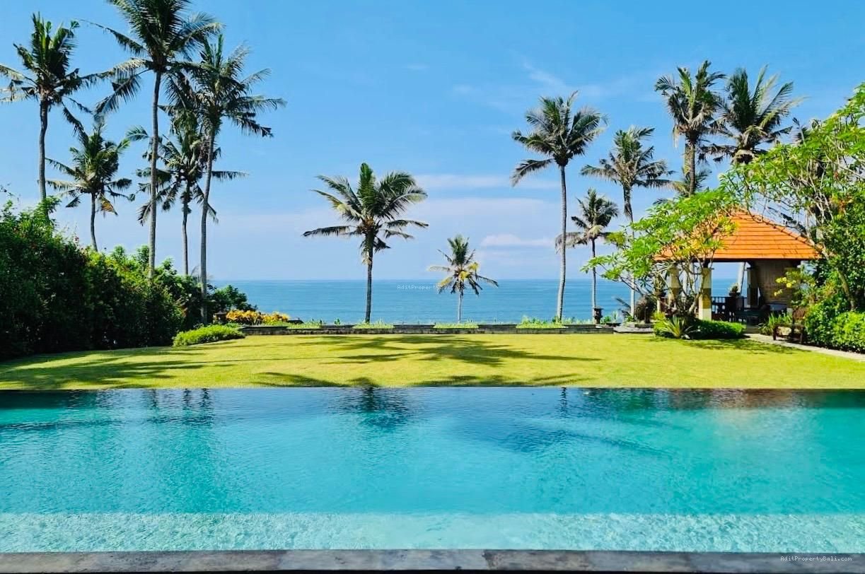 Villa beach front pantai bonian tabanan